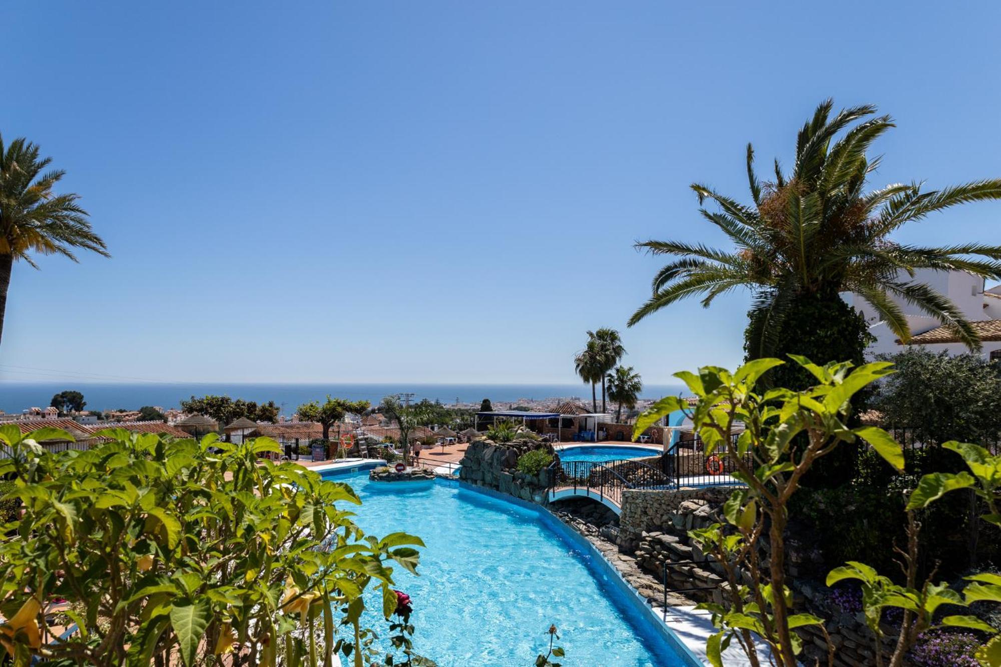 Capistrano Village B, 1 Bedroom + Free Wi-Fi Nerja Ngoại thất bức ảnh