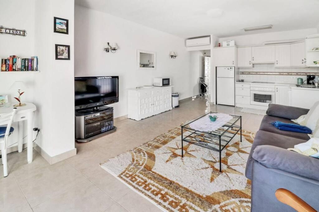 Capistrano Village B, 1 Bedroom + Free Wi-Fi Nerja Ngoại thất bức ảnh